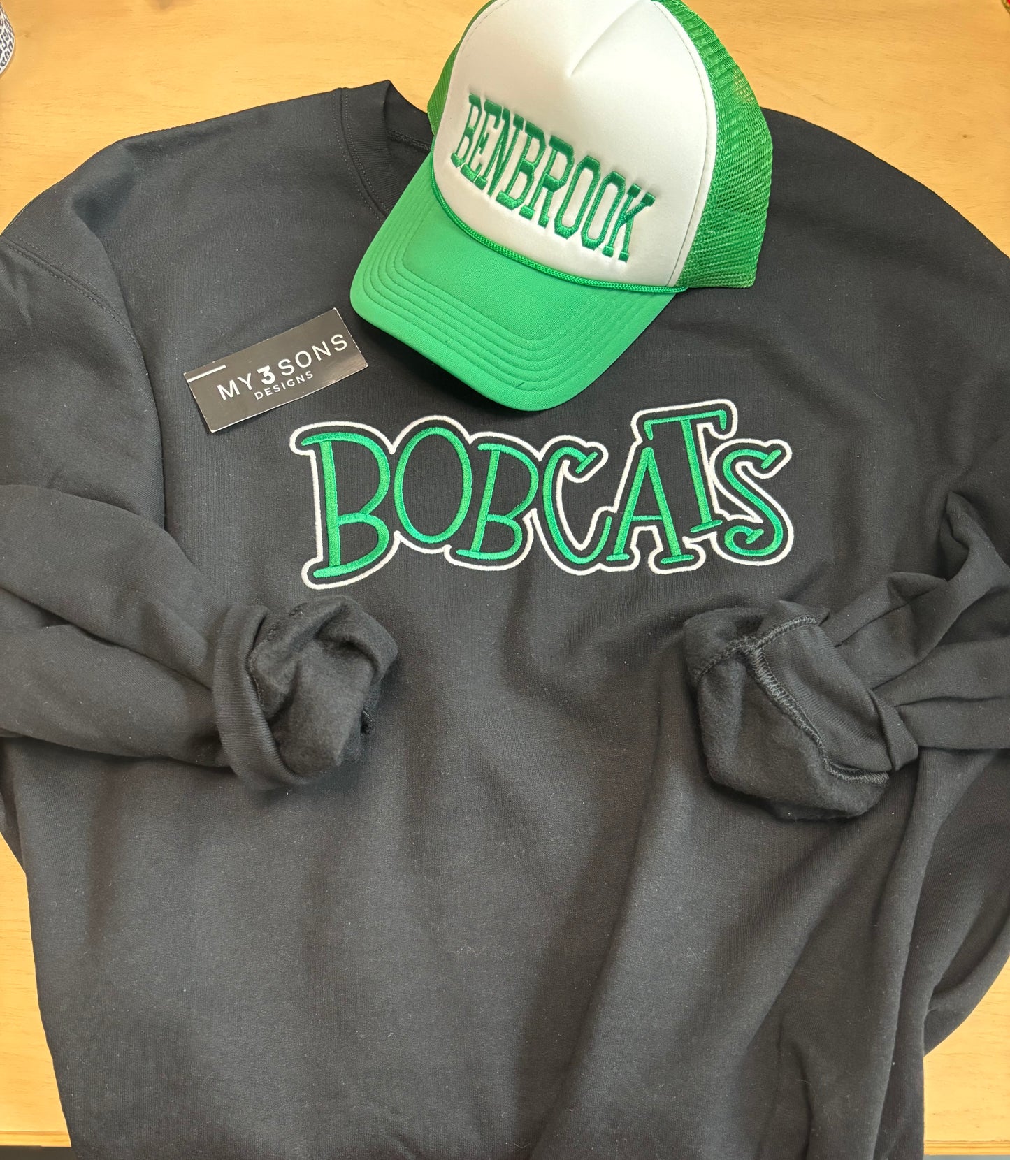 Bobcat Sweatshirt Fun Font
